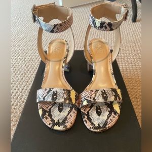 Vince Camuto Snake Print Ankle Strap Sandal Sz 8